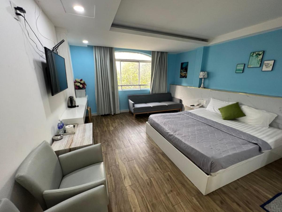 Hotel Nouveau Happy - Ben Thanh Ho Chi Minh City