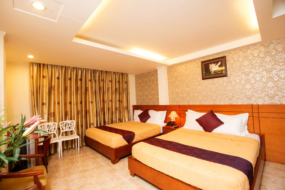 Nouveau Happy - Ben Thanh Hotel Ho Chi Minh City